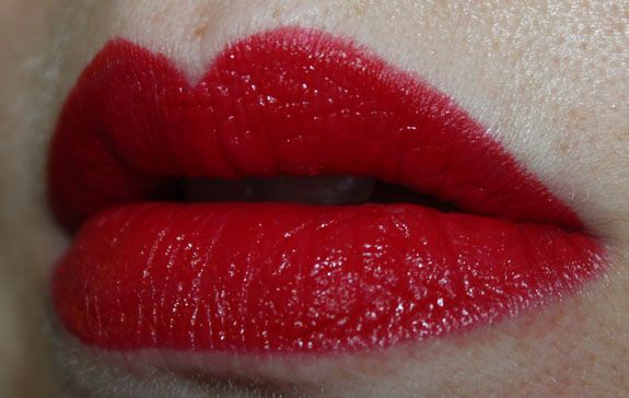 WET'N WILD MEGA LAST LIP COLOR - Stoplight Red