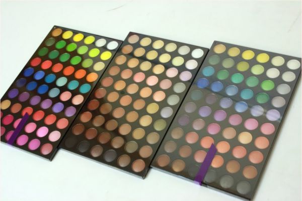 Nova Paleta 180 Sombras Matte + Shimmer + Warm